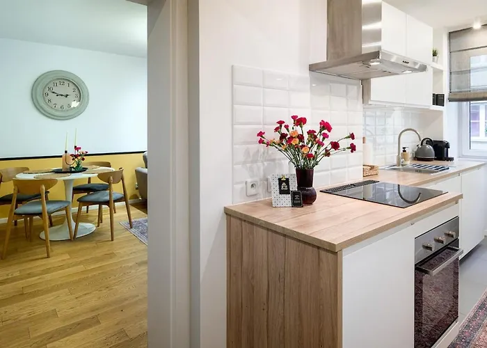 Tomasza 25 2 Apartament